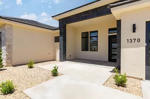 1370 W 800 S, Hurricane, UT 84737 - Photo 7