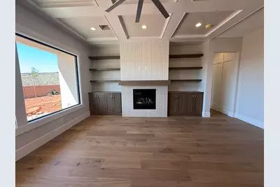 1986 N Creek Side Ct, Washington, UT 84780 - Photo 3