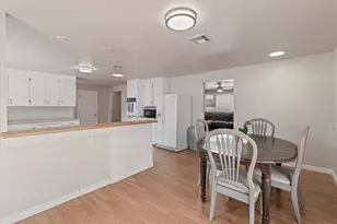 1649 W State St, Hurricane, UT 84737 - Photo 23
