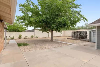 1649 W State St, Hurricane, UT 84737 - Photo 69