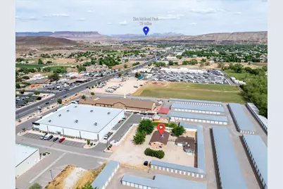 1649 W State St, Hurricane, UT 84737 - Photo 1