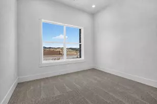 2152 S Blf Dr, Cedar City, UT 84720 - Photo 33