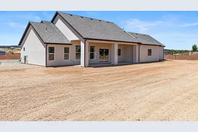 2152 S Bluff Dr, Cedar City, UT 84720 - Photo 35