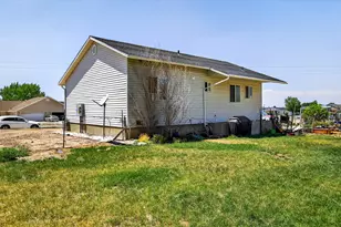 4278/4280 N Wagon Wheel Dr, Enoch, UT 84721 - Photo 43
