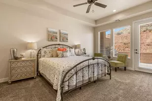 2073 N Coral Ridge Dr, Washington, UT 84780 - Photo 15