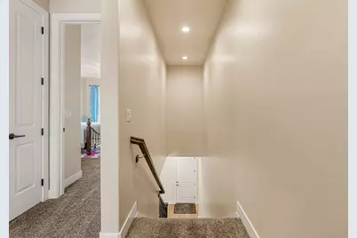 2073 N Coral Ridge Dr, Washington, UT 84780 - Photo 21