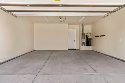2073 N Coral Ridge Dr, Washington, UT 84780 - Photo 35