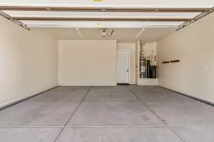 2073 N Coral Ridge Dr, Washington, UT 84780 - Photo 35