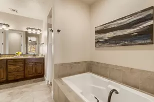 2073 N Coral Ridge Dr, Washington, UT 84780 - Photo 25