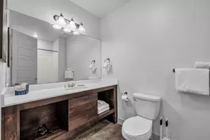 5160 W Villas N Dr, Hurricane, UT 84737 - Photo 7
