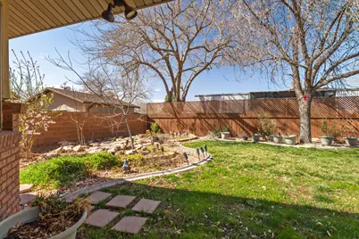 892 S Cambridge Dr, Saint George, UT 84770 - Photo 55
