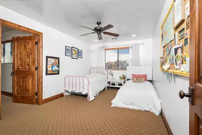 892 S Cambridge Dr, Saint George, UT 84770 - Photo 29