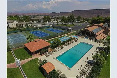 860 S Village Rd #e11, Saint George, UT 84770 - Photo 15