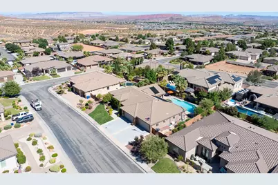 771 W Essex St, Washington, UT 84780 - Photo 49