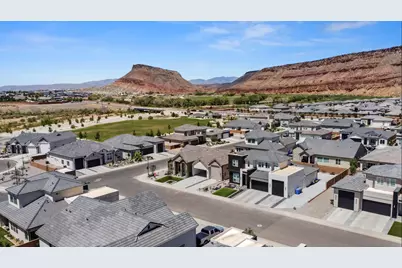 705 S Taylor Creek Dr, Washington, UT 84780 - Photo 5