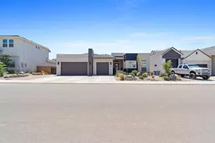 705 S Taylor Creek Dr, Washington, UT 84780 - Photo 35