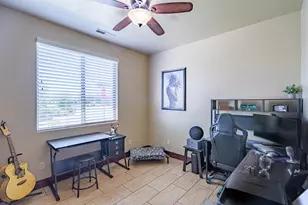 576 N Sun Rock Way, Washington, UT 84780 - Photo 19