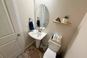 668 E Fiddlers Cove Dr, Cedar City, UT 84721 - Photo 5