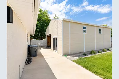 351 N Saguaro Dr, Washington, UT 84780 - Photo 23