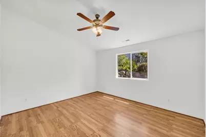 169 S 2100 E, Saint George, UT 84790 - Photo 5