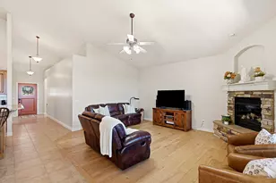 556 S Josie Circle, Cedar City, UT 84720 - Photo 9