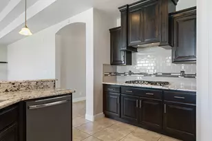 758 N Highland Pkwy, Washington, UT 84780 - Photo 13