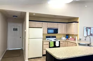 210 N Mall Dr, Saint George, UT 84790 - Photo 31