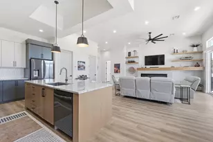5429 West Copper Cliffs Way, Hurricane, UT 84737 - Photo 15
