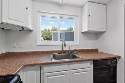 1840 W 1100 N #11, Saint George, UT 84770 - Photo 9