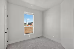 2754 W Crestview Ln, Hurricane, UT 84737 - Photo 17