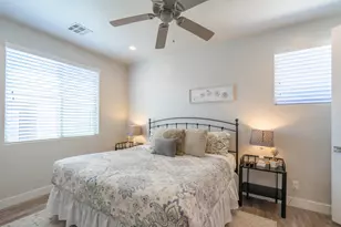 2322 N Park Center Dr, Washington, UT 84780 - Photo 69