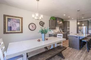 2322 N Park Center Dr, Washington, UT 84780 - Photo 33