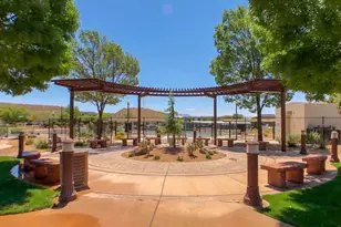 2322 N Park Center Dr, Washington, UT 84780 - Photo 117