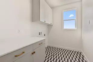 2385 Patricia Dr, Santa Clara, UT 84765 - Photo 35