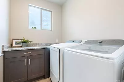 1576 E Evergreen Dr, Saint George, UT 84790 - Photo 17