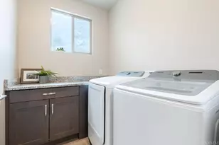 1576 E Evergreen Dr, Saint George, UT 84790 - Photo 17