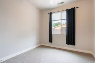 1576 E Evergreen Dr, Saint George, UT 84790 - Photo 25