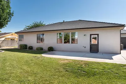 1576 E Evergreen Dr, Saint George, UT 84790 - Photo 39