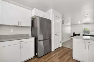 6230 Winding Wy, Hurricane, UT 84737 - Photo 11