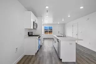 1613 S Fins Rd, Washington, UT 84780 - Photo 9
