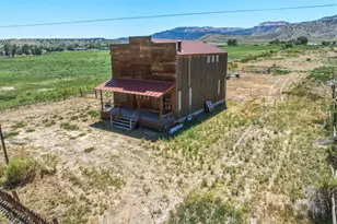 511 N Main St, Tropic, UT 84776 - Photo 31