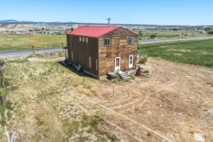 511 N Main St, Tropic, UT 84776 - Photo 27