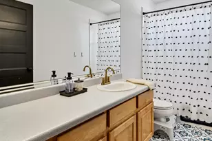 865 W Old Hwy 91, Parowan, UT 84761 - Photo 35