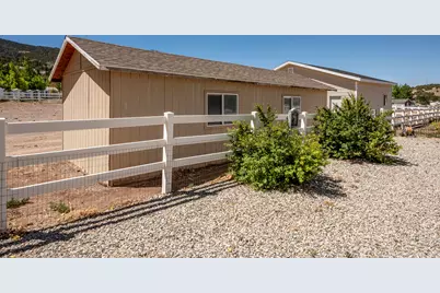 865 W Old Highway 91, Parowan, UT 84761 - Photo 61
