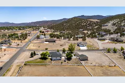865 W Old Highway 91, Parowan, UT 84761 - Photo 71
