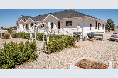 865 W Old Highway 91, Parowan, UT 84761 - Photo 55
