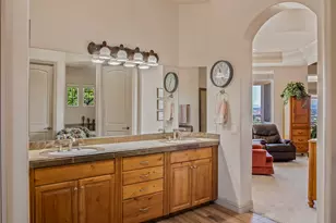 1040 N Berkshire Dr, Washington, UT 84780 - Photo 43