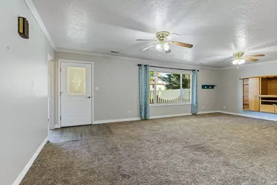 81 S Center St, Enterprise, UT 84725 - Photo 3