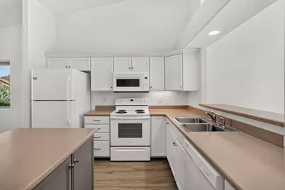 1902 N 1910 W St, Saint George, UT 84770 - Photo 9