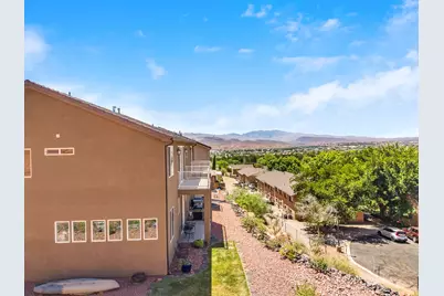 438 N Stone Mountain Dr #16, Saint George, UT 84770 - Photo 9